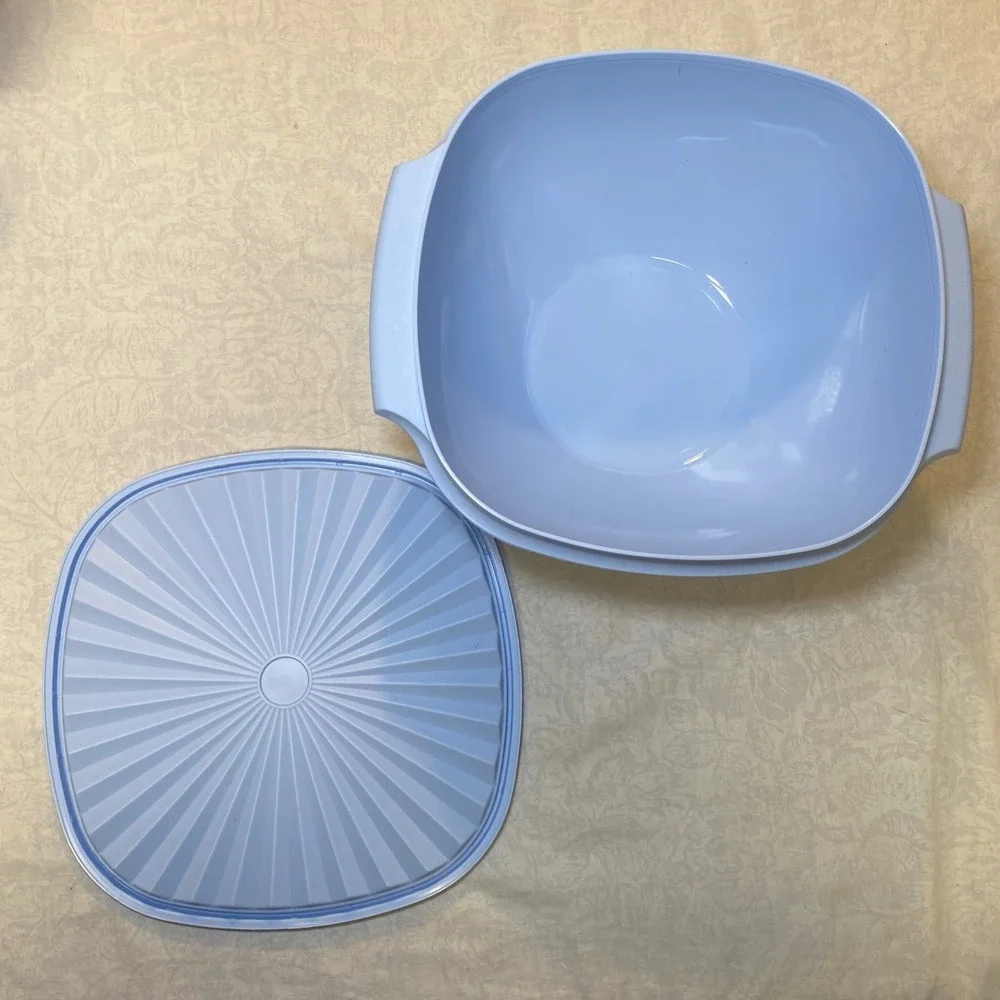 Tupperware beautiful vintage